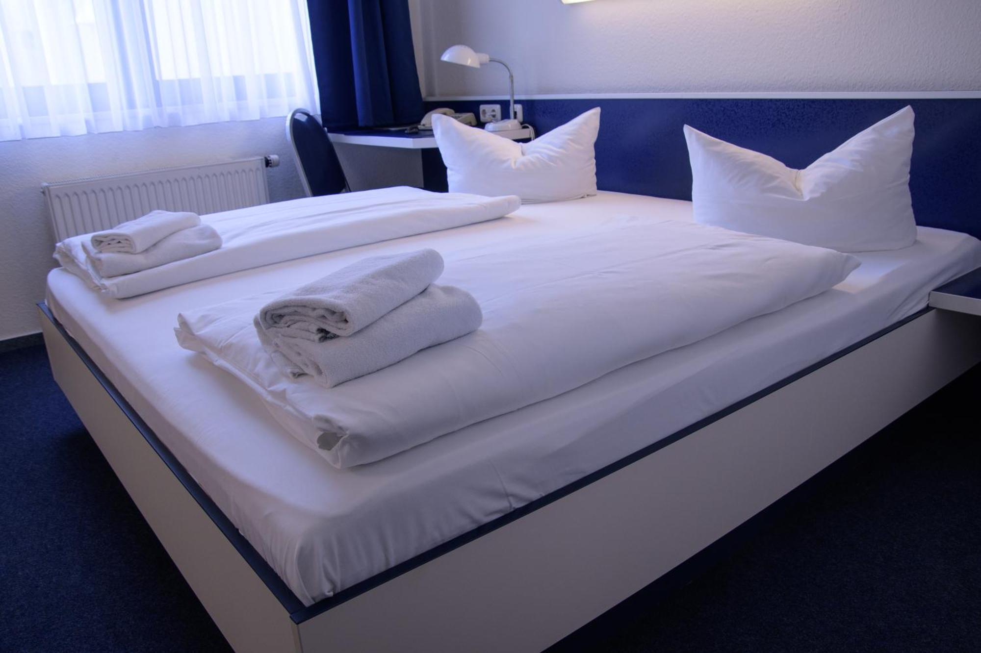 Central-Hotel Eberswalde Esterno foto